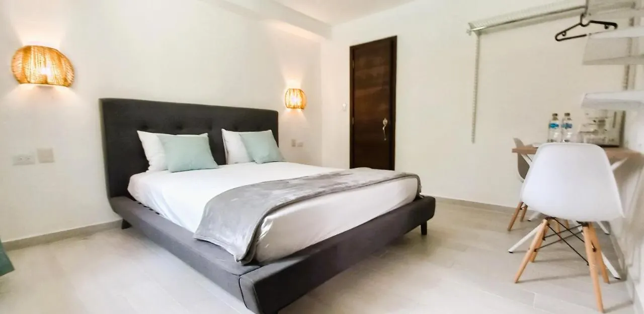 La Piazzetta Suites Punta Cana Beach - Los Corales Village 0*,