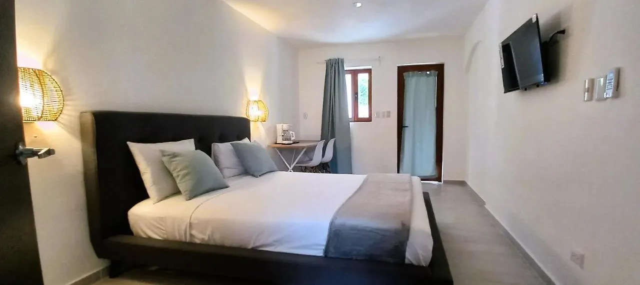 La Piazzetta Suites Punta Cana Beach - Los Corales Village Aparthotel